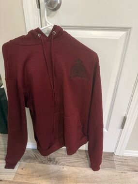 Champion Maroon Hoodie with RCMP Logo BNWOT - Unisex medium